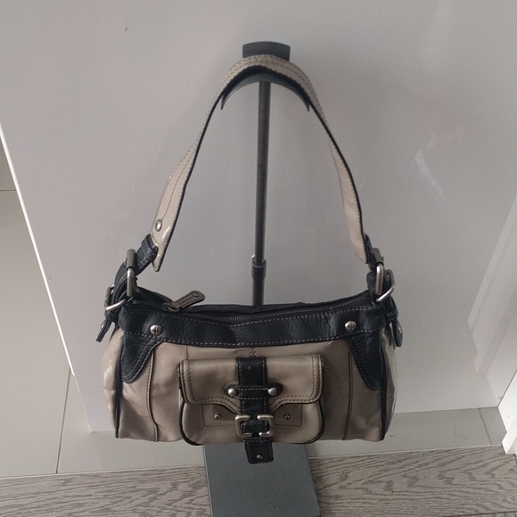 Beautiful shoulder bag by Nine West ❤️ - Picture 1 of 12